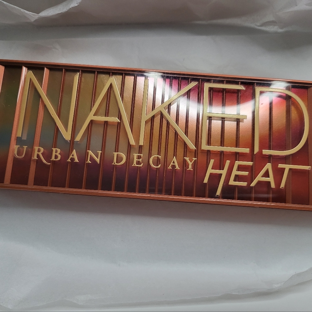 Urban Decay Naked Heat Palette